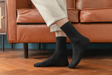 Load image into Gallery viewer, Modern Men's Breathable Cotton Socks
