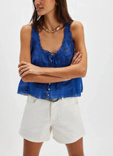 Load image into Gallery viewer, Sleeveless Tank Tops for Women Blouses Summer Boho Beach Wear 100%Cotton Splicing Lace Shirts Loose Casual Ladies Blusas Camis
