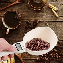 Load image into Gallery viewer, Pet Food Measuring Scoop Electronic Dog Cat Food Measuring Cup Digital Spoon Scale Kitchen Food Scale with LED Display
