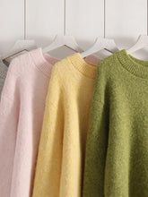 Load image into Gallery viewer, Cozy Winter Loose Knit Sweater

