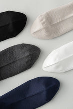 Load image into Gallery viewer, Bamboo Fiber Cool Ankle Socks
