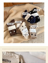 Load image into Gallery viewer, Polka Velvet Winter Socks
