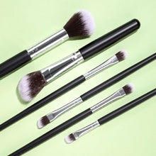 Load image into Gallery viewer, Premium Black 32 Brush Set
