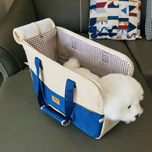 Load image into Gallery viewer, Portable Dog Carrier Cat Dog Outdoor Travel Bag Breathable Pet Carrying Pouch Travel Duffle for Cats Small Dogs Car Seat Carrier
