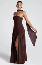 Load image into Gallery viewer, Backless High Split Summer Dress
