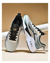 Load image into Gallery viewer, Lightweight Breathable Running Sneakers Men
