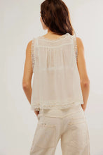 Load image into Gallery viewer, Sleeveless Tank Tops for Women Blouses Summer Boho Beach Wear 100%Cotton Splicing Lace Shirts Loose Casual Ladies Blusas Camis
