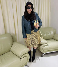 Load image into Gallery viewer, Snakeskin Printed Fashion Premium Edition

