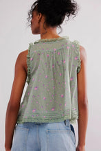 Load image into Gallery viewer, Sleeveless Tank Tops for Women Blouses Summer Boho Beach Wear 100%Cotton Splicing Lace Shirts Loose Casual Ladies Blusas Camis
