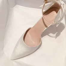 Load image into Gallery viewer, Pearl Strap Wedding High Heels
