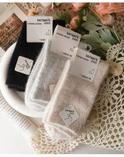 Load image into Gallery viewer, Plush Winter Mid Tube Socks

