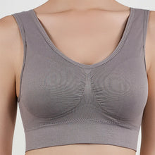 Load image into Gallery viewer, Women Breathable Sports Bra Absorb Sweat Shockproof Padded Gym Running Fitness Double Layer Seamless Yoga Sports Bras Underwear
