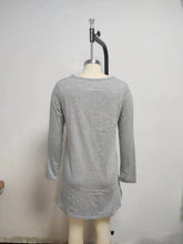 Load image into Gallery viewer, Elegant Button Detail Loose Dress
