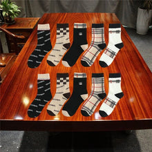 Load image into Gallery viewer, Luxury Lightweight Sport Sock Set

