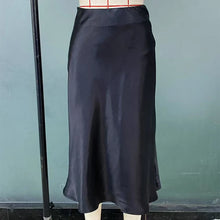 Load image into Gallery viewer, Elegant Summer A-Line Midi Skirt
