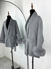 Load image into Gallery viewer, Fox Fur Woolen Coats Women's Short Coat Office Lady Removable Elegant Double-sided Wool Overcoat 2025 New Cardigan Jacket
