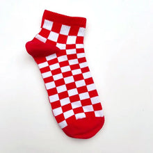 Load image into Gallery viewer, Unisex Korean Checkerboard Ankle Socks

