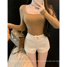 Load image into Gallery viewer, High Waist A Line Wool Shorts
