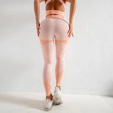 Load image into Gallery viewer, High-Waisted Leggings for Women, Perfect for Yoga and Fitness, Seamless and Peach-Bum Design
