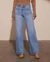 Load image into Gallery viewer, High Waist Retro Straight Jeans
