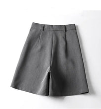 Load image into Gallery viewer, Suit Shorts Women's Summer New High-waist Slim Mid-pants A-line Wide-leg Pants
