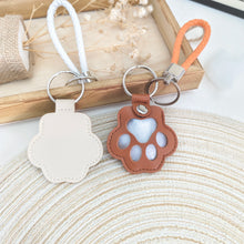 Load image into Gallery viewer, PU Leather Pet Hair Storage Bag Multi-Functional Portable Keychain Pet Memorial Keychain Keepsake Hair Storage for Pet Lovers
