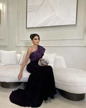 Load image into Gallery viewer, One Shoulder Draped Mermaid Evening Gown
