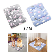 Load image into Gallery viewer, Dog Bed Mat Cat Bed Mat, Pet Bed Mat, Heated Fleece Blanket, Pet Mat
