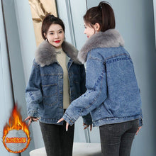 Load image into Gallery viewer, Coats Jean Jackets Women 2025 Winter Denim Jacket Designer Very Warm Latest Fashion High Quality Woman Coat Overcoat Cowgirl
