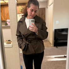 Load image into Gallery viewer, Women's Jackets Autumn 2026 New Fashion Short Trench Coats Chic Lapel Loose Elegant Women long-sleeved Warm Autumn Street Jacket
