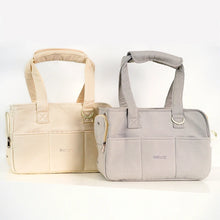 Load image into Gallery viewer, Pets Go Out and Pack Puppies. Portable One-Shoulder Bags Are Suitable for Cats and Small Dogs to Carry Outdoors Than Bears.
