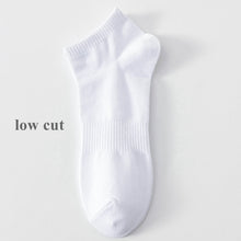 Load image into Gallery viewer, Plus Size Cotton Crew Socks
