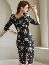 Load image into Gallery viewer, Elegant Floral Square Collar Dress
