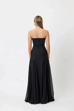 Load image into Gallery viewer, Elegant Backless Sleeveless Evening Gown
