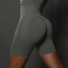 Load image into Gallery viewer, Yoga Shorts Women Sports Shorts Seamless Gym Workout Shorts High Waist Push Up Fitness Sports Shorts Cycling Shorts

