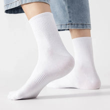 Load image into Gallery viewer, Plus Size Cotton Crew Socks
