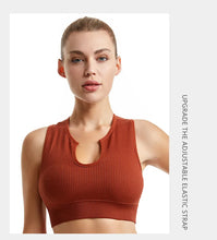Load image into Gallery viewer, Women's Sleeveless Sports Bra Navel-Leaking with A Chest Pad  Highly Elastic Vest Sexy Stretchy Breathable Bra
