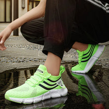 Load image into Gallery viewer, Lightweight Breathable Mesh Sports Sneakers
