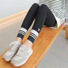 Load image into Gallery viewer, Girls Leggings Spring Autumn Casual Outerwear Pants 3-10Y Heart Pattern Ribbed Cuffs Kids Stretchy Tights Fashion Girls Bottoms
