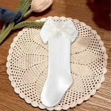 Load image into Gallery viewer, Baby Girl Lace Knee Socks
