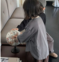Load image into Gallery viewer, Kids Solid Long Sleeve Tee

