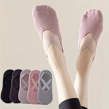 Load image into Gallery viewer, Grip Fit Yoga Sock Set
