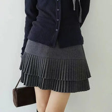 Load image into Gallery viewer, Vintage High Waist Pleated Mini
