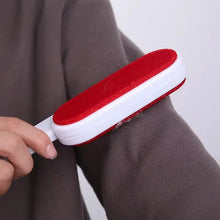 Load image into Gallery viewer, Self-cleaning Lint Sticking Roller 2 Sides Dedusting Brush Pet Hair Remover Brush Removing Dog Cat Hair from Sofa Carpet Clothes
