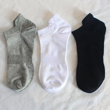 Load image into Gallery viewer, Breathable Cotton Low Tube Socks
