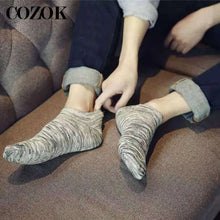Load image into Gallery viewer, Striped Breathable Ankle Socks for Men (2 Pairs)
