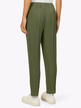 Load image into Gallery viewer, Japanese Pleated Streetwear Suit Pants
