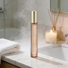 Load image into Gallery viewer, 10ml Original Brand Sandalwood Scent Vaporisateur Spray Body Mist Rare Vanilla Caramel Fragrance Spray Travel Pack Eau De Parfum
