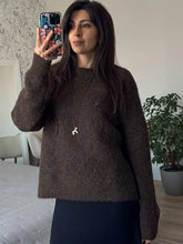 Load image into Gallery viewer, Cozy Winter Loose Knit Sweater
