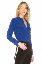 Load image into Gallery viewer, Women Real Silk Shirts Classic Double Pockets Solid Color Casual Fashion Long Sleeve Thin Shirt Blouses Tees
